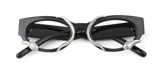 black Eyeglasses