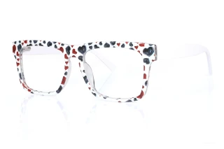 white Eyeglasses